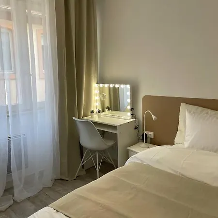 Cozy Halles Apartmán *